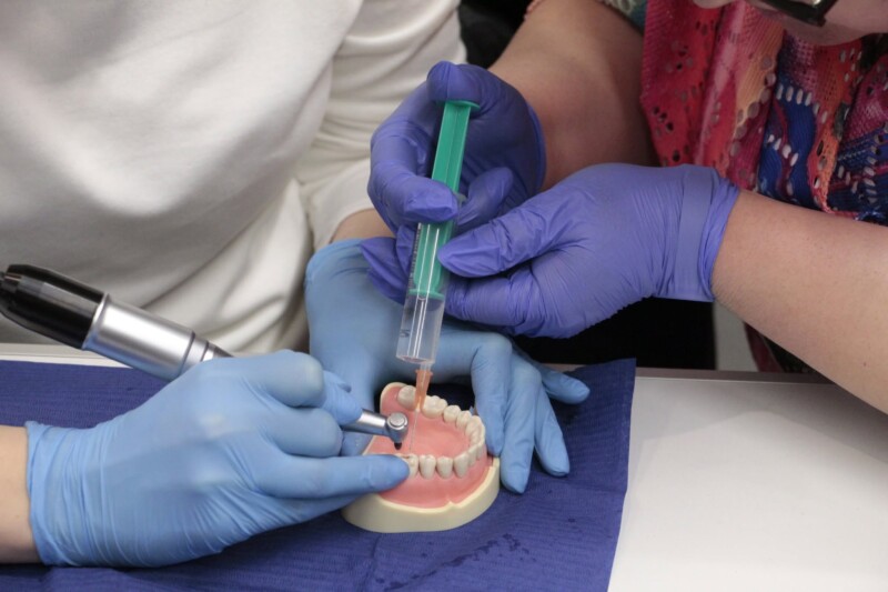 Nowoczesna endodoncja vs biomechanika zęba